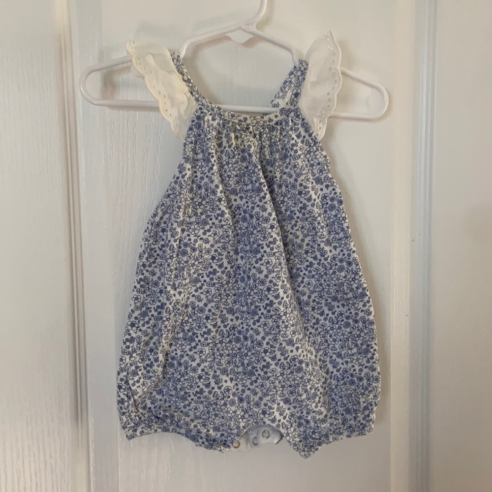 Gap romper